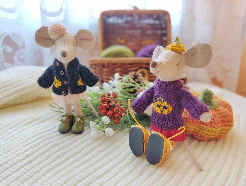 Suéter negro de calabaza para la hermanita maileg mouse, ropa de Halloween para el hermano mayor ratones, atuendo para la pequeña casa de muñecas juguete maus kleidung imagen 5