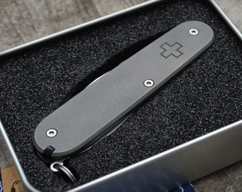 Taschenmesser - TITAN - oldcross dark wash glatt- fertig montiert - ti, oc -  Titan Grade 5 (Ti 6AI 4V) - 91mm - SAK - Schweizer Messer