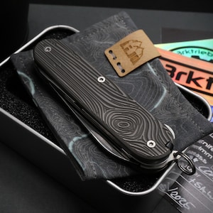 Pocket knife - TITAN - WOOD dark wash - fully assembled - Titanium Grade 5 (Ti 6AI 4V) - 91 mm - SAK - Swiss knife