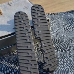 Griffschalen oder montiertes Taschenmesser - TITAN - alien dark wash - ti, oc -  Titan Grade 5 (Ti 6AI 4V) - 91mm