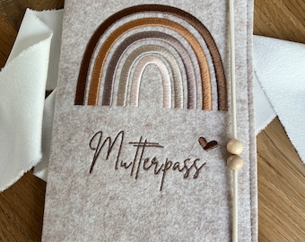 Mutterpasshülle aus Filz Regenbogen Mutterpass beige meliert