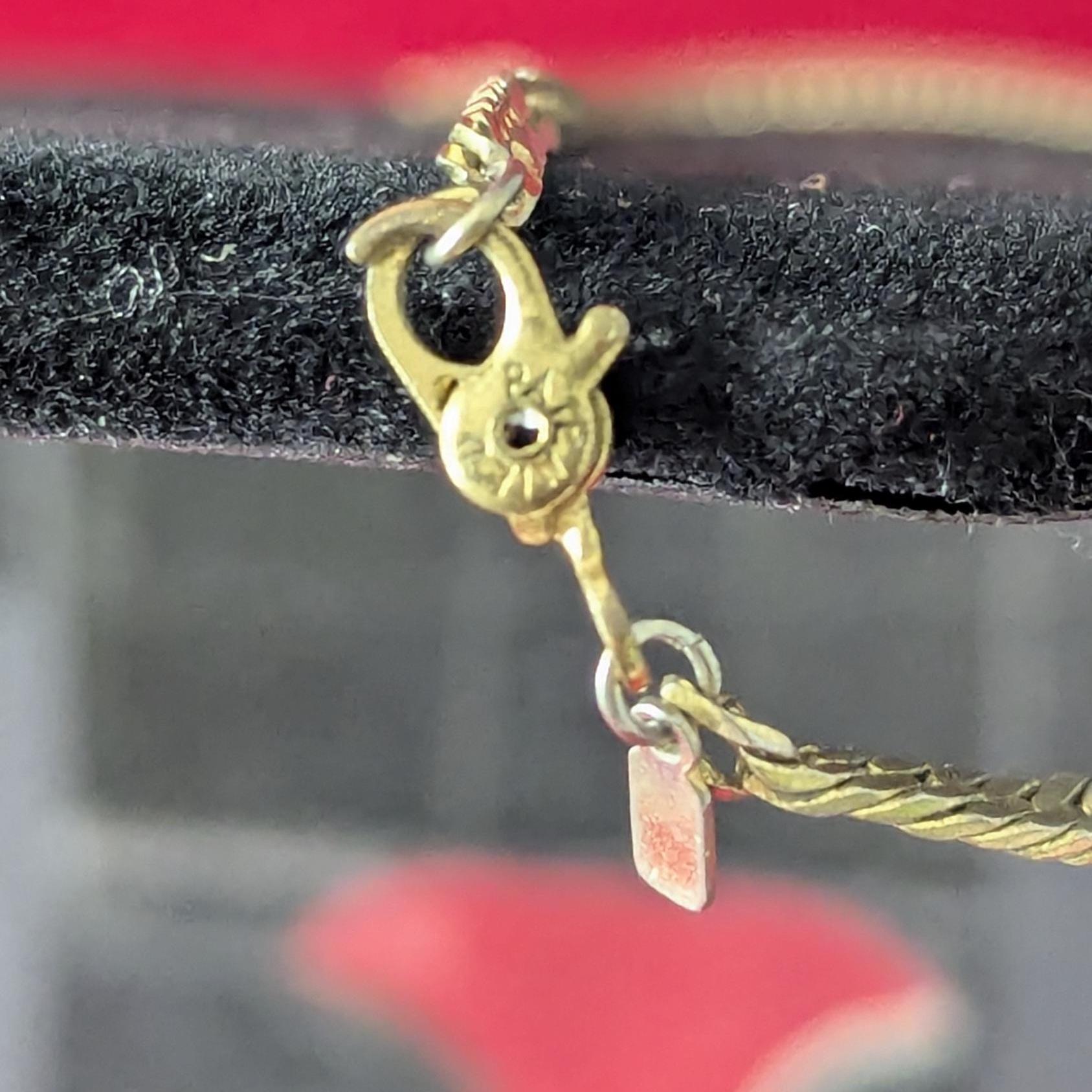 Collier Vintage Monet En Métal Doré - 95 Cm, Chaîne Longue, Occasion