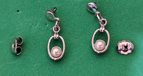 Vintage Pierced Dangle Earrings Silver toned faux… - image 1