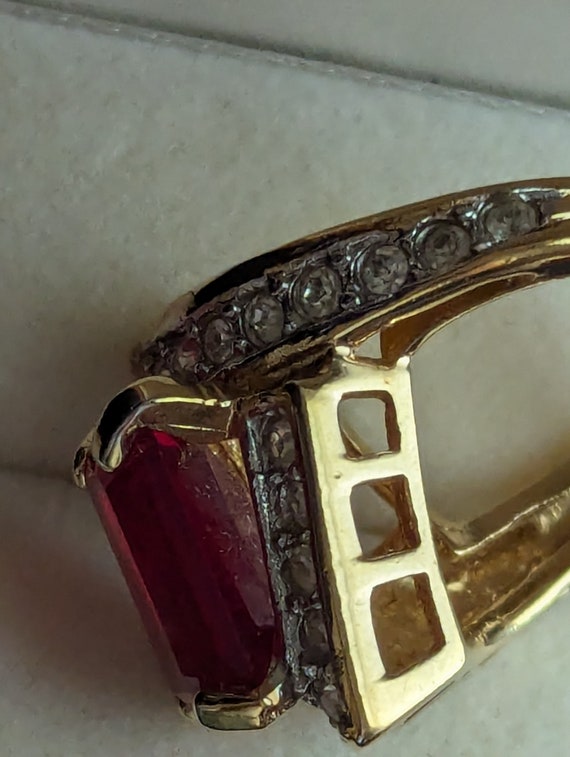Synthetic Ruby and CZ Statement Ring Vintage Mint… - image 7