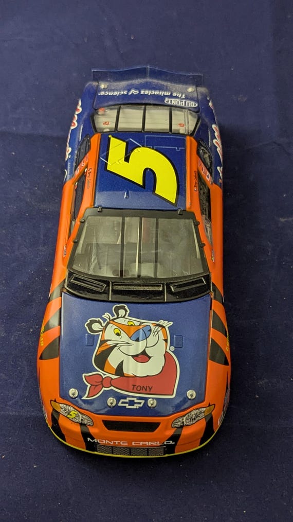 Terry Labonte 2003 1:24　スロットカー 2003 Terry Labonte #5 Kellogg's Darlington Last Cup Win 1:24 Scale