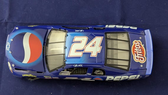 Fanatics Authentic Jeff Gordon Autographed 1999 Pepsi 1:24 Scale