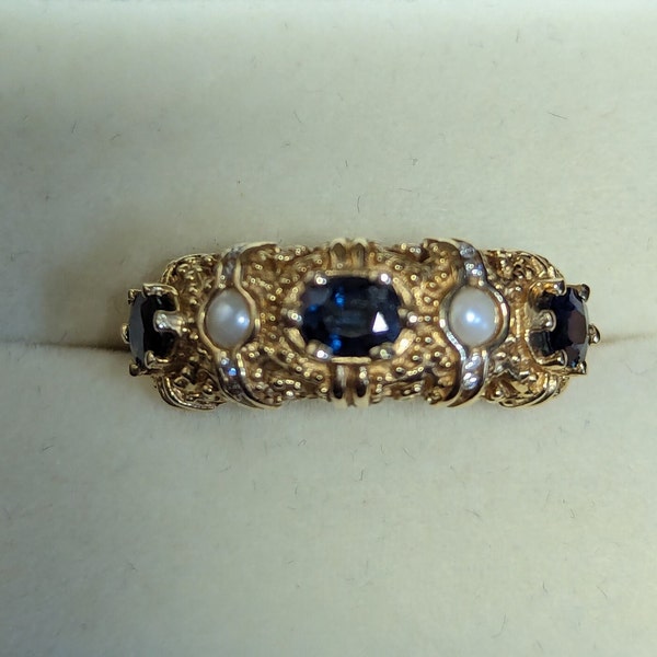 Franklin Mint Sapphire and Pearl 14K Bejeweled Ring Band Beautiful Detail .585 Size 6