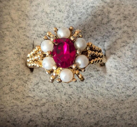 Lab Ruby and Faux Pearl Statement Vintage Stateme… - image 3