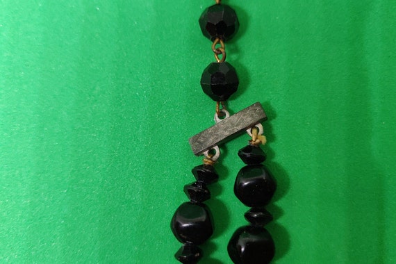 Vintage Black Plastic Beaded Necklace with Plasti… - image 3