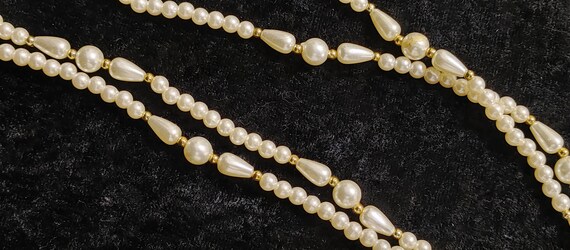 Gorgeous Collectible Vintage Faux Pearl and Bead … - image 3