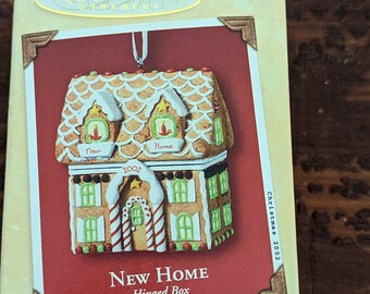 2002 Hallmark Keepsake Ornament New Home Hinged Box