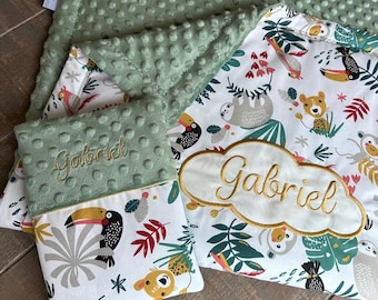 Personalized baby gift set – Baby blanket with name and matching items (baby book cover, cuddly toy or bib) – Collections range