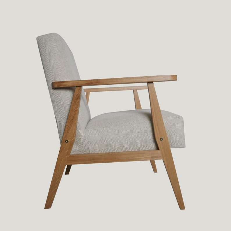 Nouveau fauteuil en chêne avec revêtement en fibre naturelle crème lin 65% coton 35 inspiré du style Mit-Century Modern. image 7