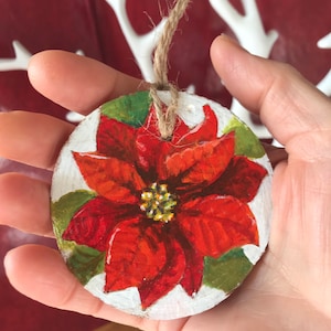 Hängende Weihnachtsdekoration Ornament handbemalt individuell gestalteter Weihnachtsstern rot und grün beidseitig bemalt