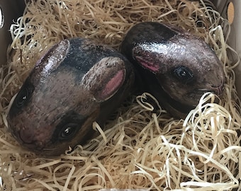 painted rock bunny rabbits, garden ornaments bunnies, hand painted stone rabbits