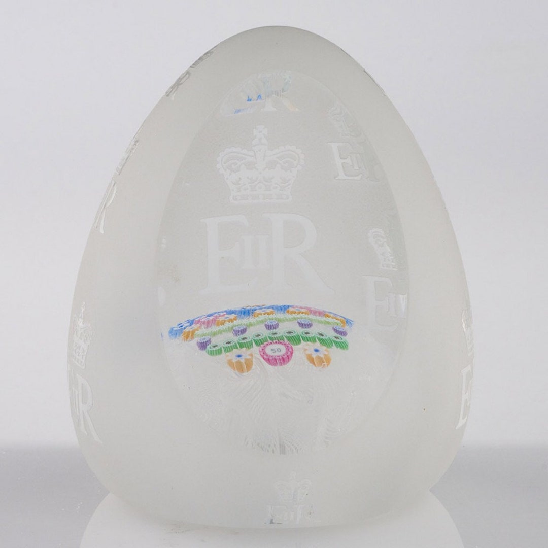 A Caithness Queens Golden Jubilee Crown & Cypher Paperweight 2002 Etsy