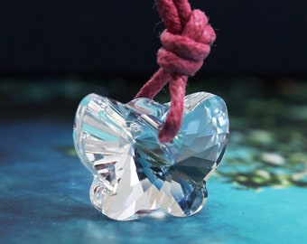 Collier cordon ciré en cristal transparent papillon 18 mm