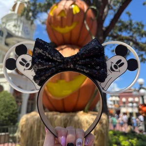 Ghost park mouse ears, white Ghost mouse ears, Ghost Halloween mouse ears, Halloween mouse ears, Halloween park mouse ears, ghost mouse ears