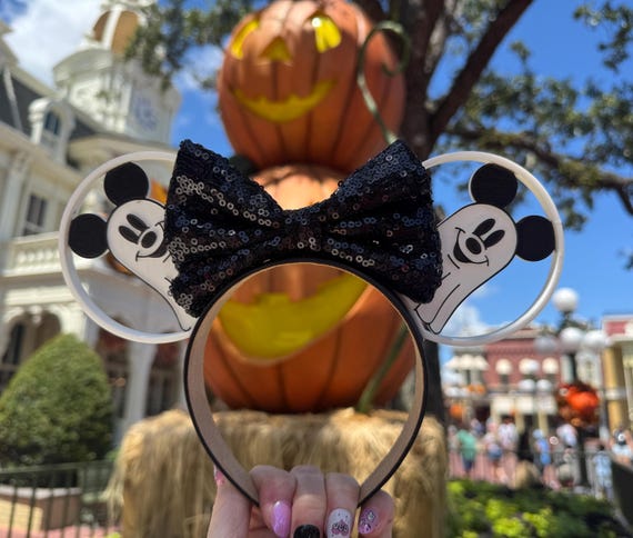 Ghost Park Mouse Ears, White Ghost Mouse Ears, Ghost  display picture 2