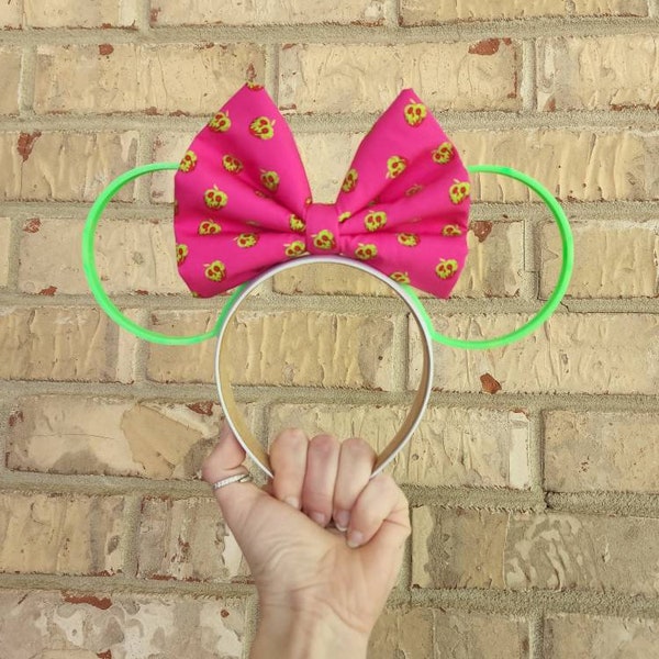 Poison Apple park Mouse Ears, 3D Printed Poison Apple Inspired mouse Ears, 3D Ears, Evil Queen Mouse Ears, poison apple mouse ears