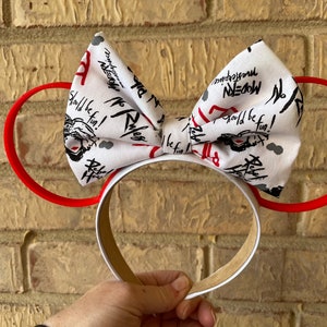 Cruella Deville park Mouse Ears, Cruella Mouse Ears, Cruella Inspired mouse ears, 101 Dalmatian Ears, Cruella Ears, Cruella park mouse ears