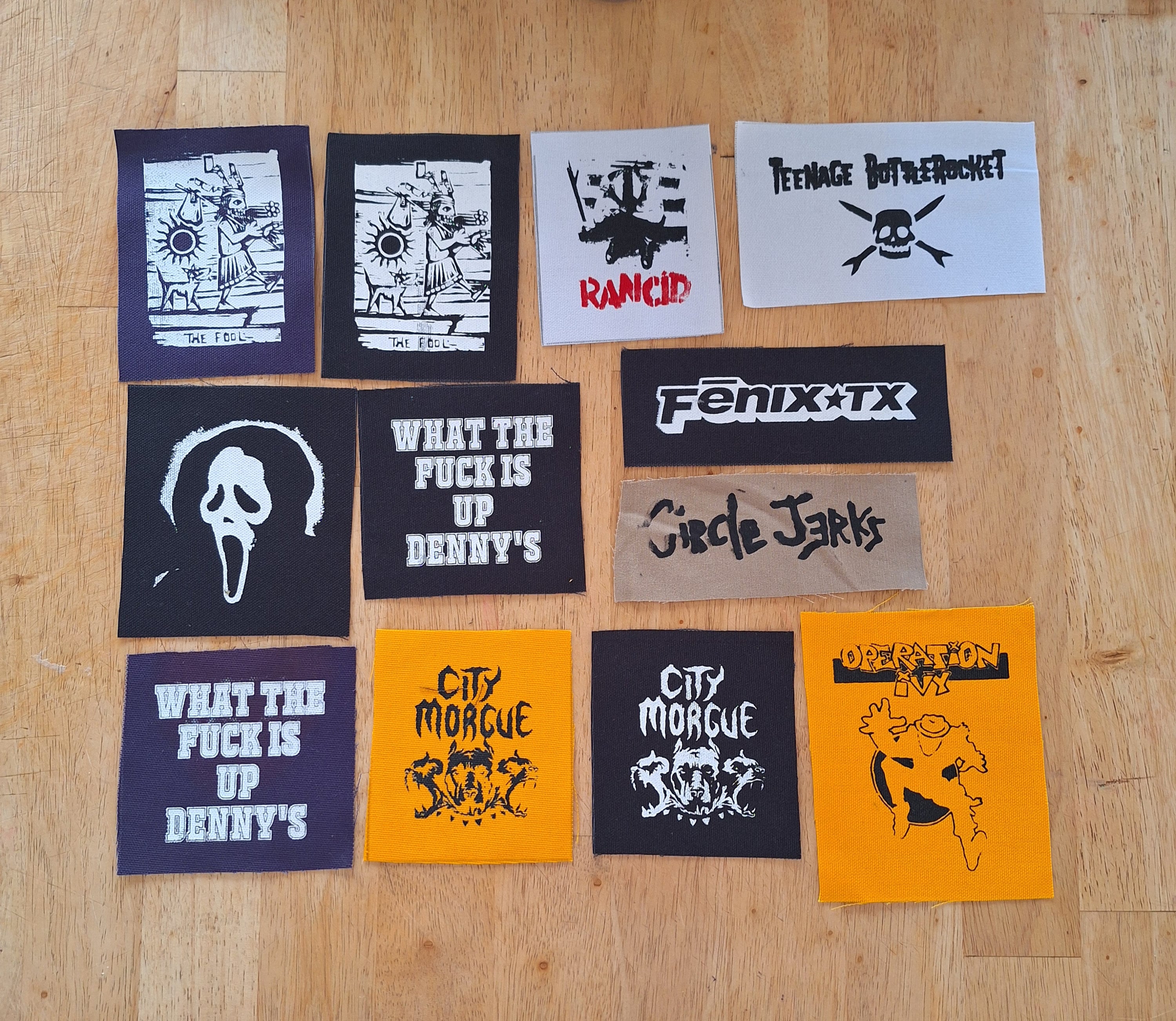 band patches \m/  Hair metal bands, Punk fashion diy, Band patches