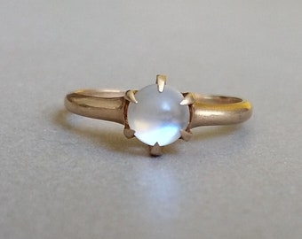 Antique Ostby Barton 10K Solid Rosy Yellow Gold Moonstone Orb Solitaire Engagement or Stacking Ring; Antique Gold Moonstone Ring