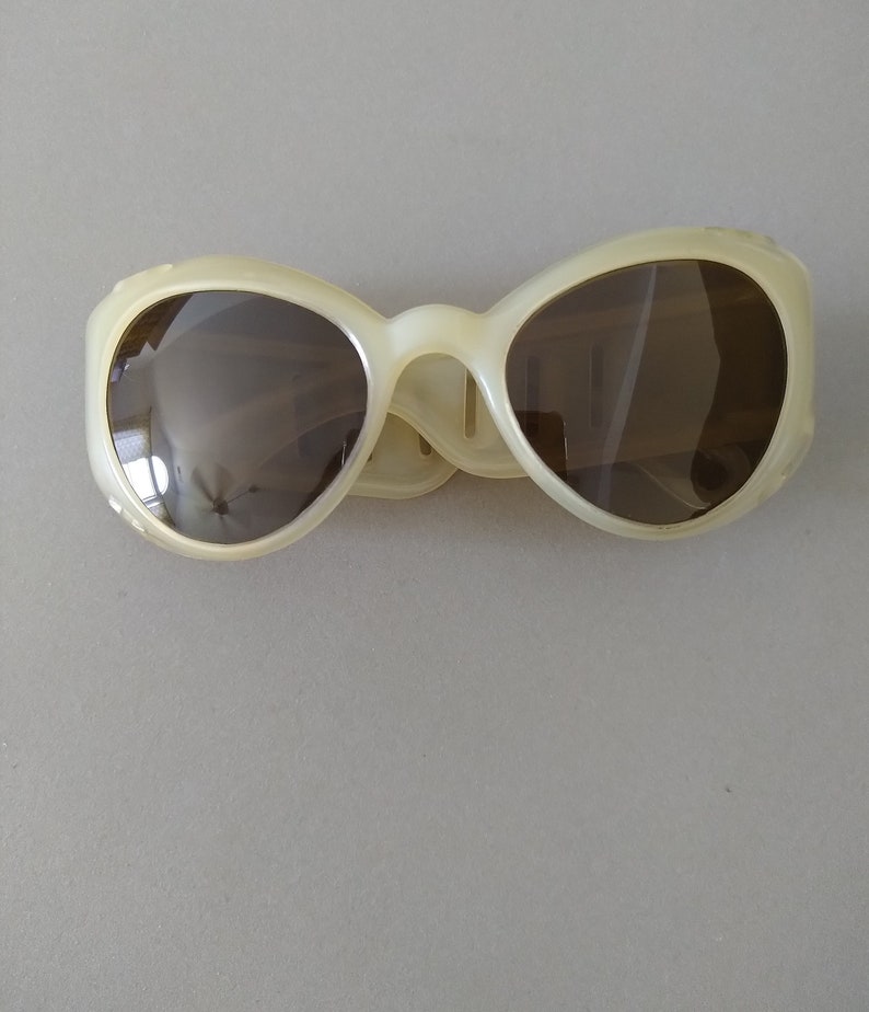 Vintage European 1950s Sunglasses Mid-century Sunglasses Retro Cat Eye Sunglasses image 1