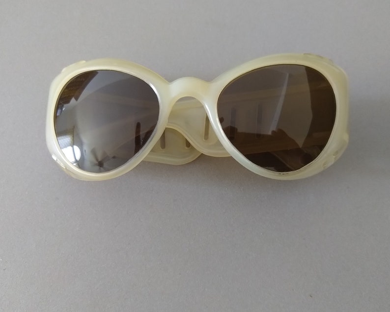 Vintage European 1950s Sunglasses Mid-century Sunglasses Retro Cat Eye Sunglasses image 5