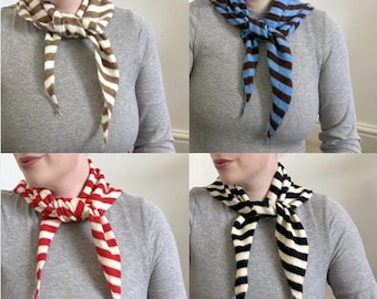 Striped Triangle Knitted Scarf Neckerchief Hand Stripe Knit Soft Neck Tie Bandana Scarves Gift For Her Red Green Blue Black Beige Brown