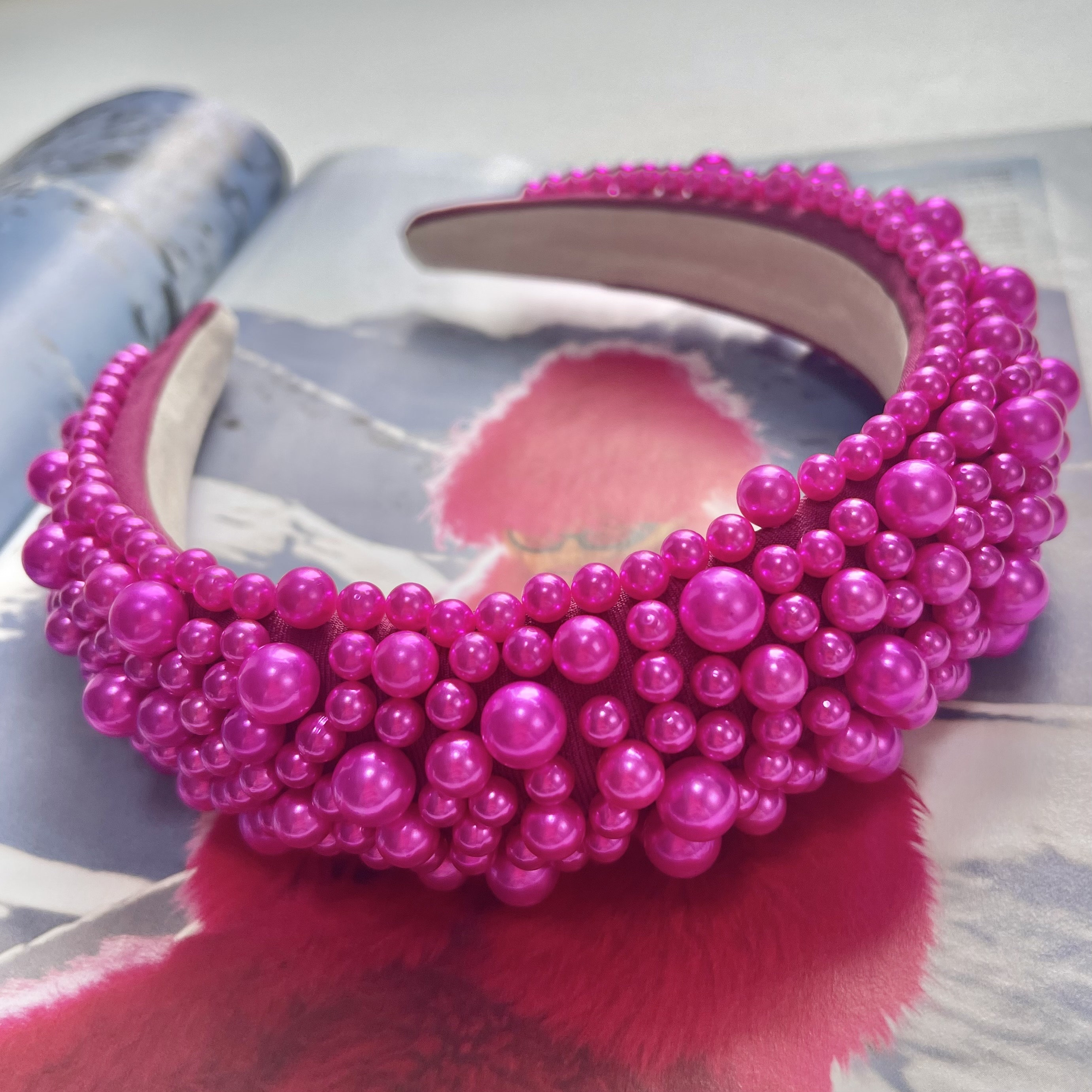 Fascia Per Capelli Imbottita Con Perle Bianche – Cerchione Largo E Morbido – Accessorio Elegante Per Sposa, Damigelle E Occasioni Speciali – Donna Alla Moda