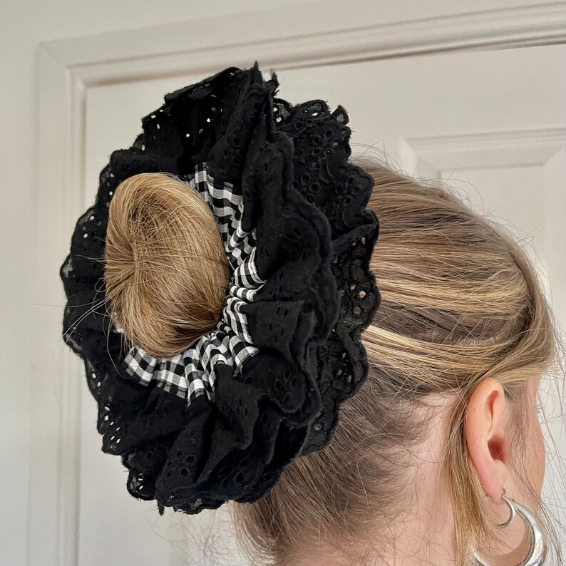 Oversized Broderie Anglaise Gingham Scrunchie French Lace Frill Scrunchies Black White Double Layer Hair Accessories XXL Large Hair Checked Black