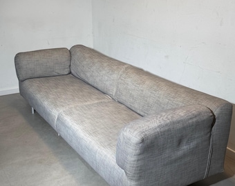 Cassina Met 250 Sofa – Grey Fabric