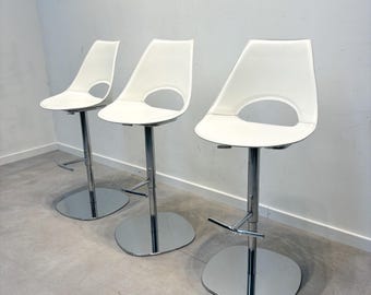 White leather design bar stool