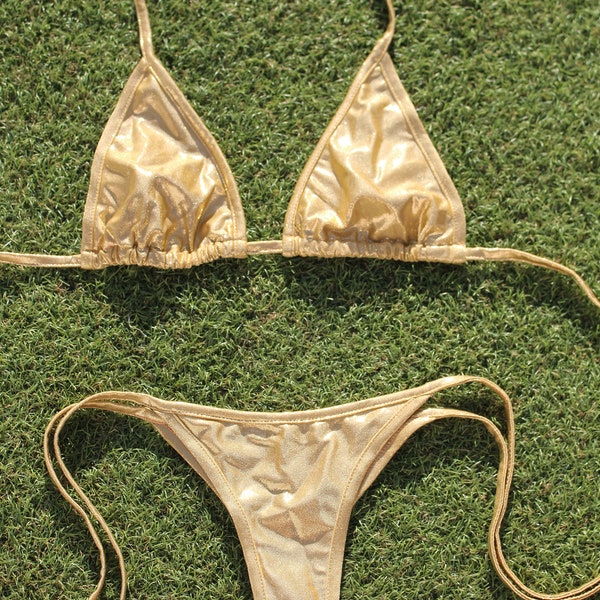 Maillots de bain métallisé dorés, Bikini Métallisé Doré, Glitter Triangle Bikin, Thong Bottom // S/M