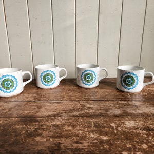 Four Vintage J & G Meakin Studio Capri Tea cups- Made in England