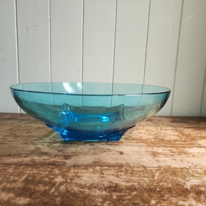 Vintage 1960s Hazel Atlas Aqua Blue Glass 11&quot; Serving Bowl - MCM