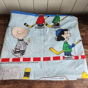 Vintage 1960s Peanuts Charlie Brown Cartoon Flat Sheet - Rozmiar podwójny