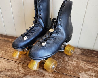 Vintage 1980s Black Leather Rollerskates- Size 6 Mens