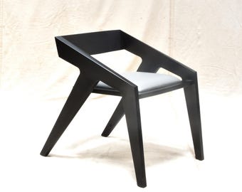 Reis Upholstered Dining Chair