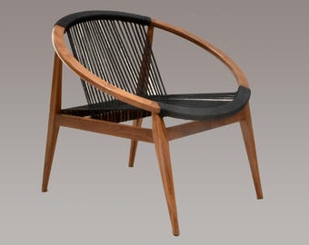 COCOON LOUNGE CHAIR