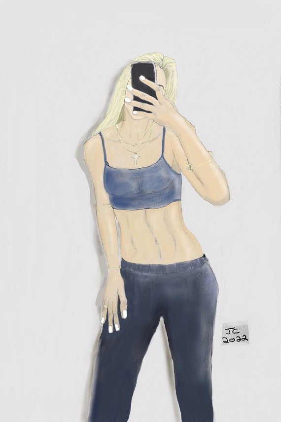 Yana Mirror Selfie