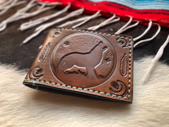 Lone Wolf Totem Leather Bi Fold Wallet Spirit Animal-native 