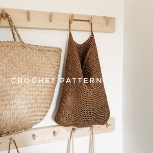 CROCHET PATTERN / crochet hanging storage bag / -- the aumbry hanging bag -- / raffia crochet storage bag / crochet home decor