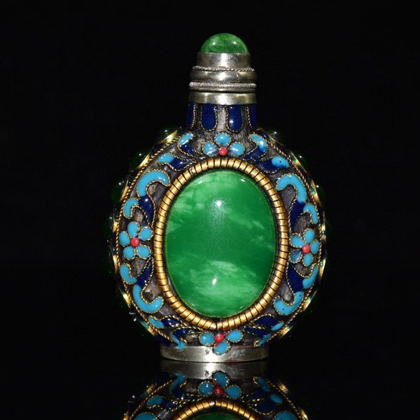 Chinese handmade carved cloisonne inlaid gemstone small bottle,finely crafted,unique and rare,can be used,worth collecting