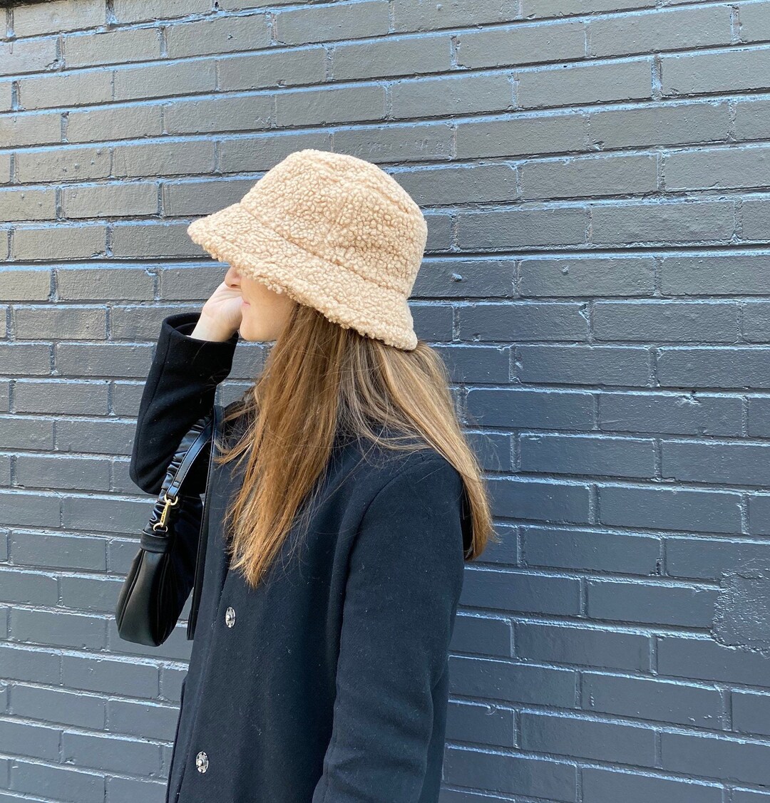 Tan Teddy Bucket Hat, Fashion Inspiration, Winter Trends, Cozy ...