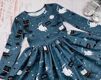 Girls cat dress Toddler kitten dress Space birthday outfit Cat gifts Planet baby girl clothes Cat baby shower Galaxy twirl blue print dress