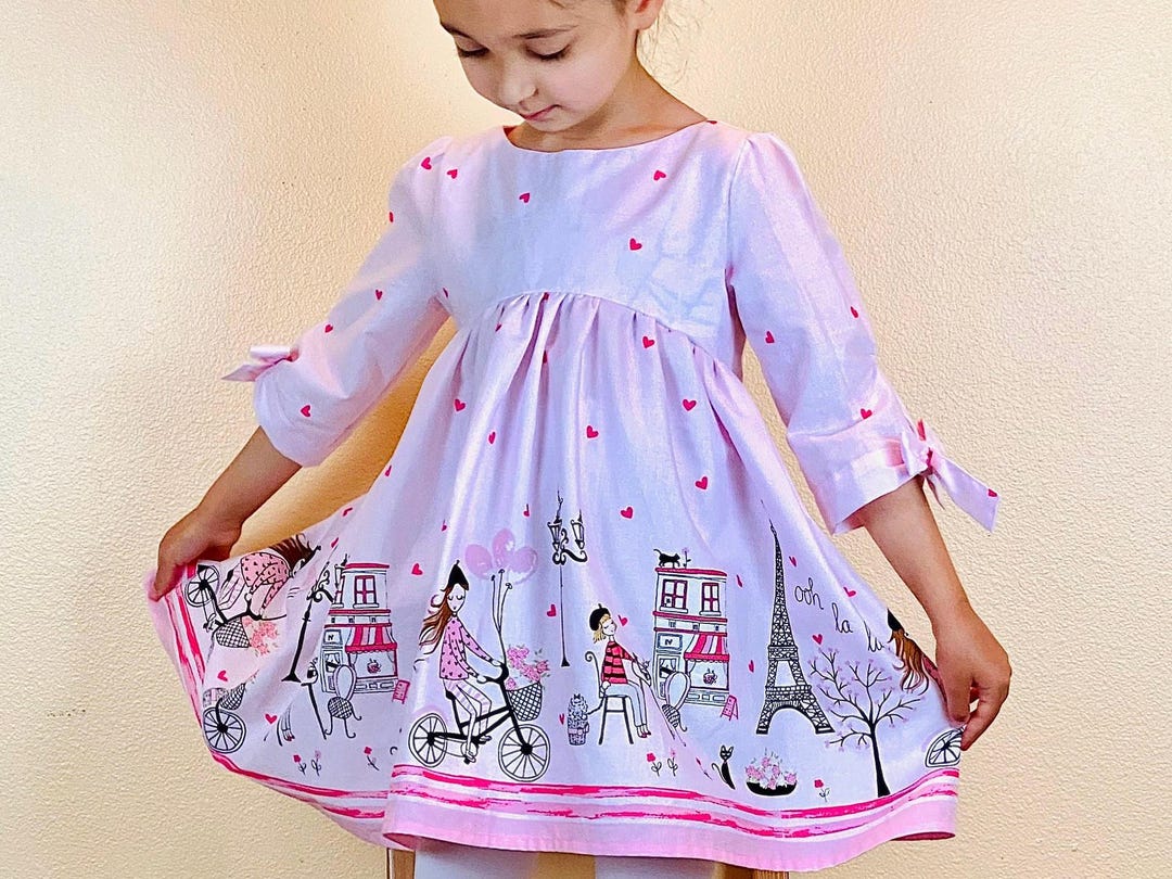 ❀ℳ's Gracy❀ Rose ×Eiffel Tower Dress Vintage Eiffel Tower Paris with pink roses