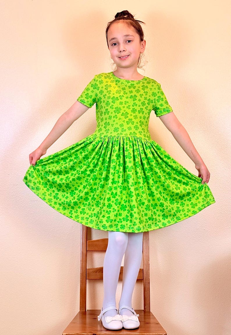 Girls St Patrick's Day Shamrock Dress, Four Leaf Clover Outfit - Etsy