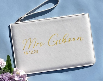 Personalised Bride clutch bag, Bride gift, Personalised bride gift, Bride clutch bag, Wedding clutch bag, Wedding day bag, Bride to be gift